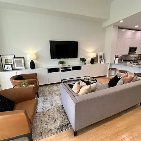 Old Town Pied-A-Terre With Private Terrace And Parking! Villa